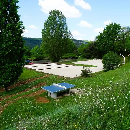 Hébergement de vacances Holiday With A Terrace Near River Lot *